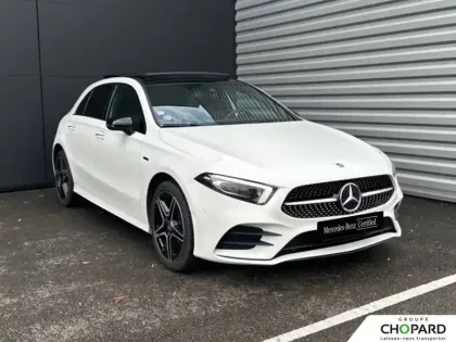 Photo 31 Mercedes Classe A  250 e 8G-DCT