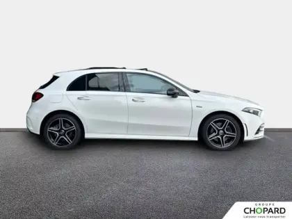 Photo 8 Mercedes Classe A  250 e 8G-DCT