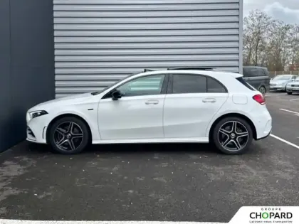 Photo 35 Mercedes Classe A  250 e 8G-DCT