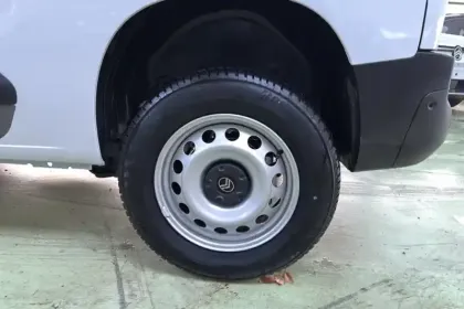 Photo 38 Citroën Berlingo  VAN TAILLE M 1000KG BLUEHDI 130 S&S EAT8