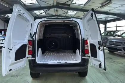 Photo 62 Citroën Berlingo  VAN TAILLE M 1000KG BLUEHDI 130 S&S EAT8