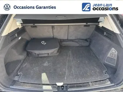 Photo 13 Volkswagen Touareg  3.0 V6 eHybrid 381ch Tiptronic 8 4Motion