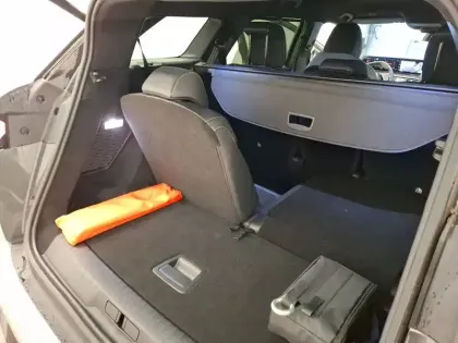 Photo 30 Peugeot 5008  Hybrid 145 e-DCS6