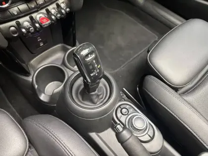 Photo 38 Mini Mini Cabriolet Cooper 136 ch DKG7