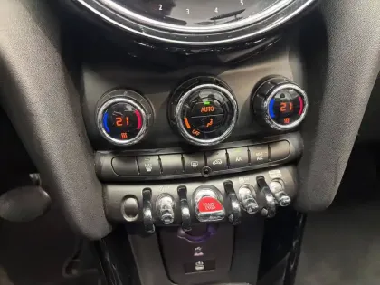 Photo 37 Mini Mini Cabriolet Cooper 136 ch DKG7