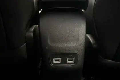 Photo 22 Peugeot 208  PureTech 100 S&S EAT8