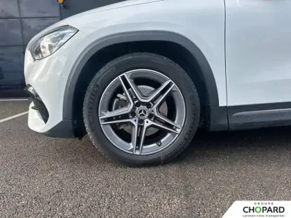 Photo 23 Mercedes GLA  200 d 8G-DCT