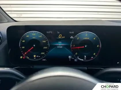 Photo 16 Mercedes GLA  200 d 8G-DCT