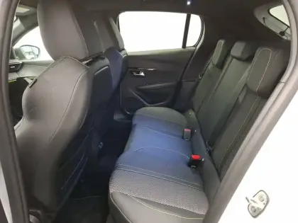 Photo 11 Peugeot 208  Hybrid 110 e-DCS6