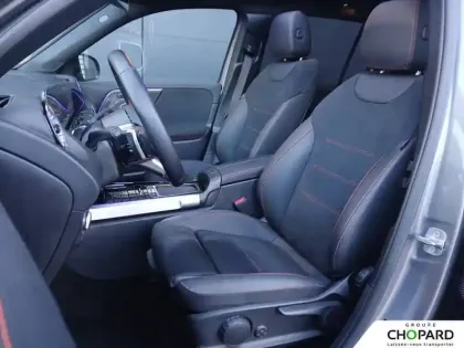 Photo 10 Mercedes GLB  200 d 8G-DCT