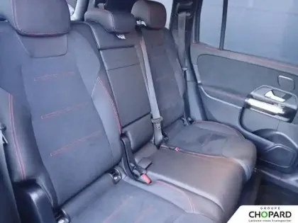 Photo 19 Mercedes GLB  200 d 8G-DCT