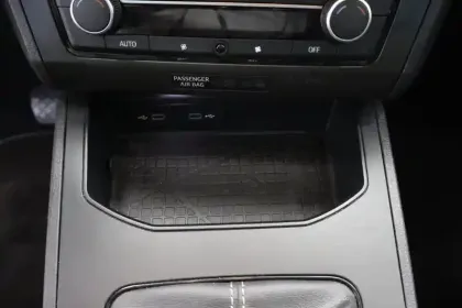 Photo 57 Seat Ibiza  1.0 EcoTSI 95 ch S/S BVM5