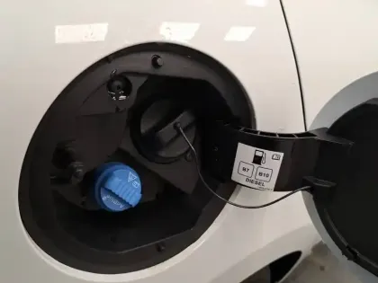 Photo 19 Renault Clio  Blue dCi 100 - 21N