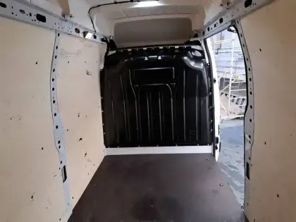 Photo 7 Renault Master  FGN TRAC F3500 L3H3 BLUE DCI 135