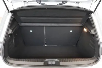 Photo 47 Renault Clio  E-Tech 140 - 21N