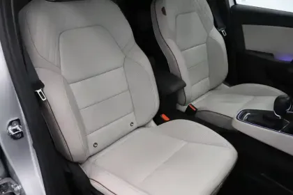 Photo 45 Renault Clio  E-Tech 140 - 21N