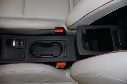 Photo 56 Renault Clio  E-Tech 140 - 21N