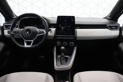 Photo 39 Renault Clio  E-Tech 140 - 21N