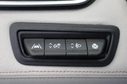 Photo 65 Renault Clio  E-Tech 140 - 21N