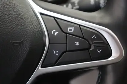 Photo 64 Renault Clio  E-Tech 140 - 21N