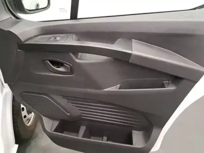 Photo 7 Renault Trafic  FGN L1H1 3000 KG BLUE DCI 130