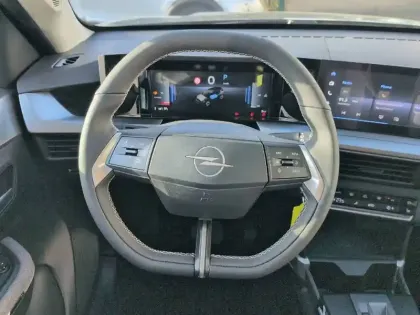 Photo 8 Opel Frontera  1.2 Turbo Hybrid 145 ch e-DCT6