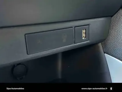 Photo 27 Toyota Yaris  Hybride 116h