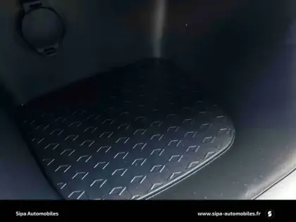 Photo 28 Toyota Yaris  Hybride 116h