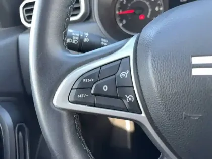 Photo 56 Dacia Duster  Blue dCi 115 4x2