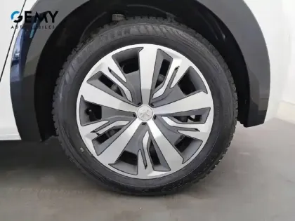 Photo 32 Peugeot 208 Gén. II Ph1 NG Active 5