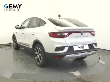 Photo 21 Renault Arkana  E-Tech 145 - 21B