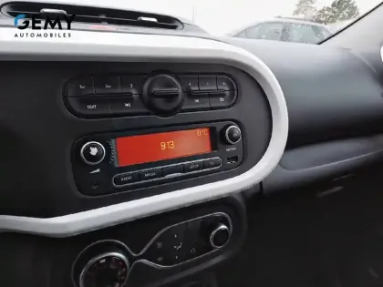 Photo 12 Renault Twingo  III Achat Intégral - 21