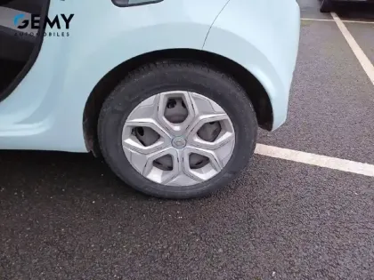 Photo 10 Renault Twingo  III Achat Intégral - 21