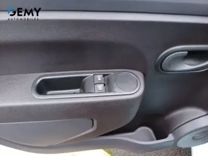 Photo 15 Renault Twingo  III Achat Intégral - 21