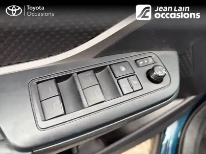 Photo 60 Toyota C-HR  Hybride 1.8L