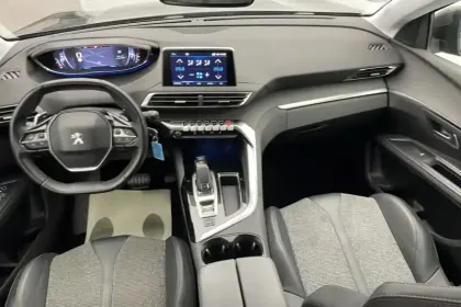 Photo 87 Peugeot 5008  PureTech 130ch S&S EAT8