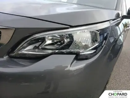 Photo 22 Peugeot 5008  PureTech 130ch S&S EAT8