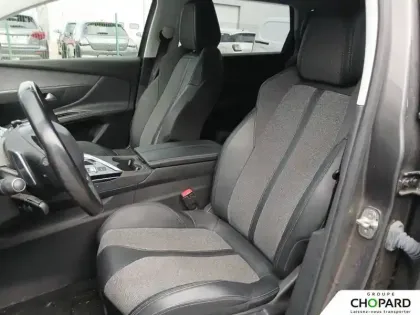 Photo 10 Peugeot 5008  PureTech 130ch S&S EAT8