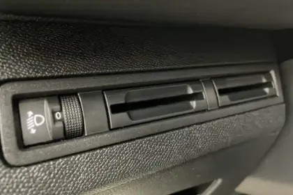 Photo 50 Peugeot 5008  PureTech 130ch S&S EAT8