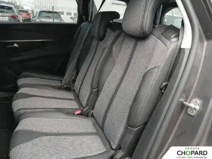 Photo 18 Peugeot 5008  PureTech 130ch S&S EAT8