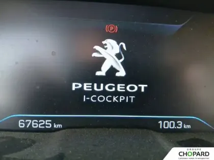 Photo 16 Peugeot 5008  PureTech 130ch S&S EAT8