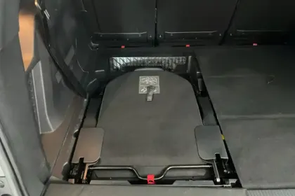 Photo 101 Peugeot 5008  PureTech 130ch S&S EAT8