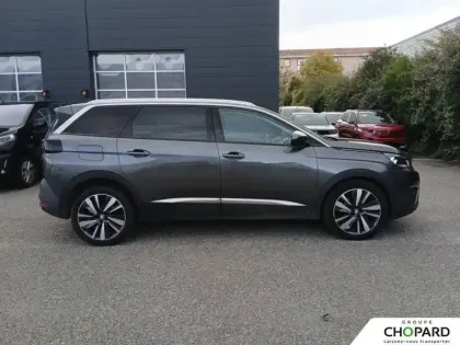 Photo 31 Peugeot 5008  PureTech 130ch S&S EAT8