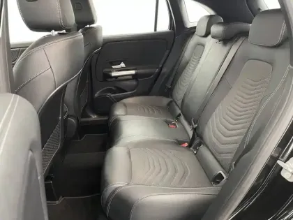 Photo 34 Mercedes GLA  200 d 8G-DCT 4Matic