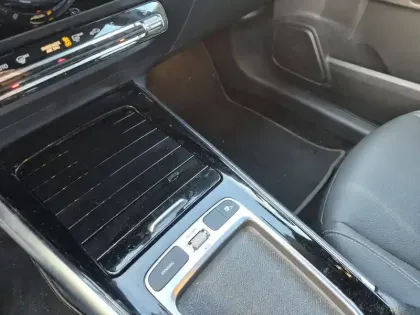 Photo 17 Mercedes GLA  200 d 8G-DCT 4Matic