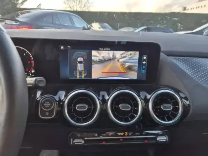 Photo 18 Mercedes GLA  200 d 8G-DCT 4Matic