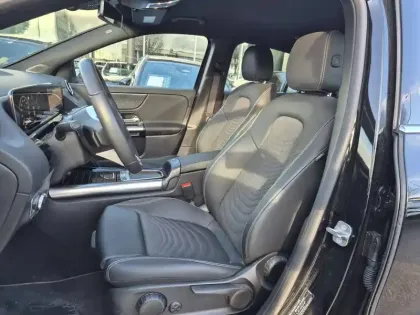 Photo 10 Mercedes GLA  200 d 8G-DCT 4Matic