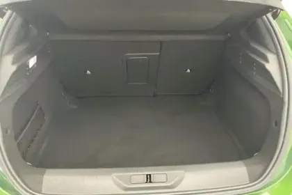 Photo 11 Peugeot 308  BlueHDi 130ch S&S EAT8