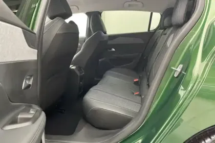 Photo 13 Peugeot 308  BlueHDi 130ch S&S EAT8