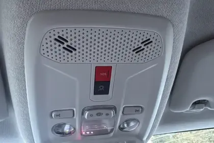 Photo 23 Citroën C4  Hybride 145 e-DCS6